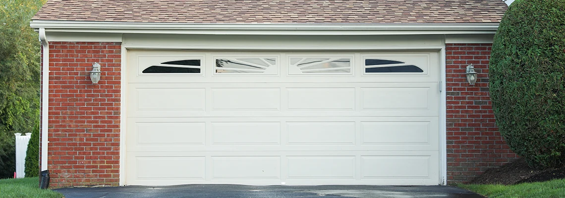 Residential Garage Door Hurricane-Proofing in Evanston, Illinois